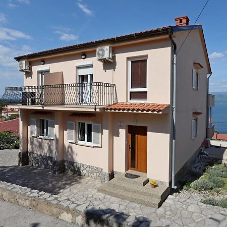 Apartments And Rooms With Parking Space Vrbnik, Krk - 5299 Eksteriør billede